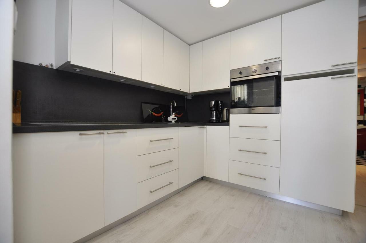 Apartment Toya Slatine Exteriér fotografie